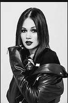 Kelli Berglund lapalme Magazine November 2016 Photos
4 Photos
Photoset #703839
@BestEyeCandy.com