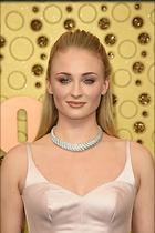 Celebrity Photo: Sophie Turner
2002x3000 817 kb
Viewed 7 times
@BestEyeCandy.com