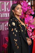 Celebrity Photo: Angela Bassett
7 Photos
Photoset #733019
@BestEyeCandy.com
