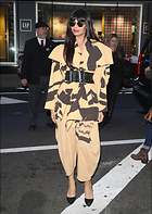 Jameela Jamil arrives at Good Morning America in New York 03-10-2020
1200x1685 294 kb
Viewed 9 times
@BestEyeCandy.com