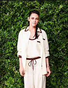 Celebrity Photo: Kristen Stewart
1200x1553 388 kb
Viewed 3 times
@BestEyeCandy.com
