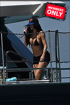 Celebrity Photo: Kylie Jenner
2204x3300 1.8 mb
Viewed 1 time
@BestEyeCandy.com