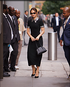 Celebrity Photo: Lily James
1200x1501 167 kb
Viewed 4 times
@BestEyeCandy.com