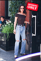 Celebrity Photo: Bella Hadid
2333x3500 3.3 mb
Viewed 1 time
@BestEyeCandy.com