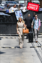 Celebrity Photo: Heidi Klum
2333x3500 3.3 mb
Viewed 1 time
@BestEyeCandy.com