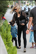 Celebrity Photo: Stacy Ferguson
2134x3200 1.1 mb
Viewed 6 times
@BestEyeCandy.com