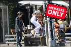 Kendall Jenner mQ White Crop Top during a Lunch in West California 3.11.20
2500x1668 2.2 mb
Viewed 1 time
@BestEyeCandy.com