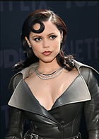 Celebrity Photo: Jenna Ortega
1463x2048 1,026 kb
Viewed 5 times
@BestEyeCandy.com