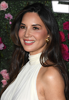 Celebrity Photo: Olivia Munn
1405x2048 1.3 mb
Viewed 5 times
@BestEyeCandy.com