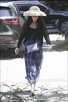 Celebrity Photo: Zooey Deschanel
1688x2532   1.4 mb
Viewed 7 times
@BestEyeCandy.com