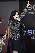 Celebrity Photo: Demi Lovato
1972x3000   602 kb
Viewed 1 time
@BestEyeCandy.com