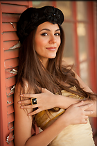Celebrity Photo: Victoria Justice
733x1100 555 kb
Viewed 2 times
@BestEyeCandy.com