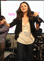 Celebrity Photo: Selena Gomez
1536x2160 479 kb
Viewed 4 times
@BestEyeCandy.com