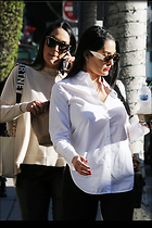 Brie Bella nikki and grab a snack to go while out running errands on Valentines Day 14.02.2020 x43
2333x3500 668 kb
Viewed 5 times
@BestEyeCandy.com