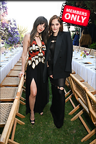 Celebrity Photo: Alison Brie
1365x2048 1.6 mb
Viewed 1 time
@BestEyeCandy.com
