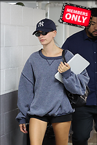 Celebrity Photo: Hailey Baldwin
2218x3326 3.4 mb
Viewed 0 times
@BestEyeCandy.com