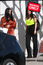 Brie Bella nikki Bella leaves lunch at Joans on third in Studio City CA 26.02..20.2020
2123x3184 2.4 mb
Viewed 1 time
@BestEyeCandy.com