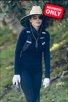 Celebrity Photo: Lisa Rinna
2199x3300 1.9 mb
Viewed 1 time
@BestEyeCandy.com