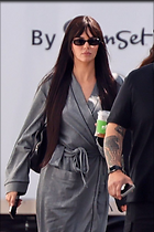 Celebrity Photo: Kendall Jenner
800x1200 85 kb
Viewed 7 times
@BestEyeCandy.com