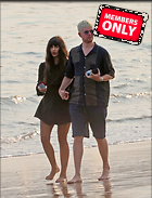 Jameela Jamil took a sunset stroll down Miramar beach during LA’s record-breaking heat wave 26.08..20.2020
1854x2426 1.9 mb
Viewed 1 time
@BestEyeCandy.com