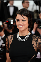 Celebrity Photo: Michelle Rodriguez
12 Photos
Photoset #726752
@BestEyeCandy.com