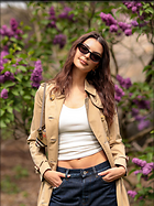 Celebrity Photo: Emily Ratajkowski
1280x1707 245 kb
Viewed 9 times
@BestEyeCandy.com