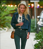 Celebrity Photo: Sophie Turner
2639x3000 1.1 mb
Viewed 7 times
@BestEyeCandy.com
