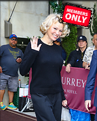 Celebrity Photo: Pamela Anderson
2074x2593 2.6 mb
Viewed 0 times
@BestEyeCandy.com