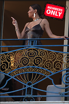 Celebrity Photo: Eva Longoria
2435x3652 2.4 mb
Viewed 1 time
@BestEyeCandy.com