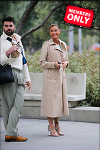 Celebrity Photo: Denise Richards
2333x3500 2.8 mb
Viewed 0 times
@BestEyeCandy.com