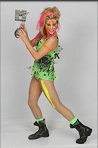 Celebrity Photo: Kesha Sebert
2001x3000 696 kb
Viewed 4 times
@BestEyeCandy.com