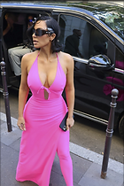 Celebrity Photo: Kimberly Kardashian
910x1365 517 kb
Viewed 13 times
@BestEyeCandy.com