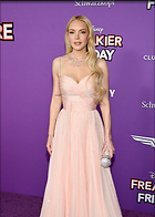 Celebrity Photo: Lindsay Lohan
1200x1680 186 kb
Viewed 10 times
@BestEyeCandy.com