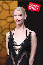 Celebrity Photo: Anya Taylor-Joy
2613x3918 2.0 mb
Viewed 1 time
@BestEyeCandy.com