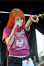 Celebrity Photo: Hayley Williams
2832x4256 1.2 mb
Viewed 4 times
@BestEyeCandy.com