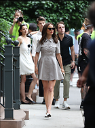 Celebrity Photo: Natalie Portman
1536x2048 864 kb
Viewed 6 times
@BestEyeCandy.com