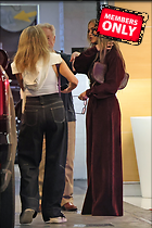 Celebrity Photo: Jennifer Lopez
1717x2576 1.7 mb
Viewed 0 times
@BestEyeCandy.com