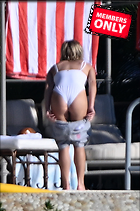 Celebrity Photo: Sydney Sweeney
1987x3000 1.5 mb
Viewed 0 times
@BestEyeCandy.com