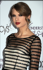 Celebrity Photo: Taylor Swift
1516x2436   1,084 kb
Viewed 5 times
@BestEyeCandy.com