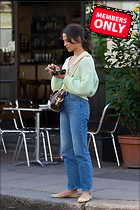 Celebrity Photo: Alicia Vikander
2333x3500 3.6 mb
Viewed 3 times
@BestEyeCandy.com