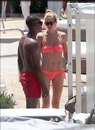 Celebrity Photo: Doutzen Kroes
2850x3890 934 kb
Viewed 6 times
@BestEyeCandy.com