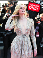 Celebrity Photo: Elle Fanning
4938x6583 5.2 mb
Viewed 1 time
@BestEyeCandy.com