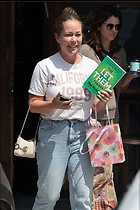 Celebrity Photo: Kendra Wilkinson
806x1209 482 kb
Viewed 16 times
@BestEyeCandy.com