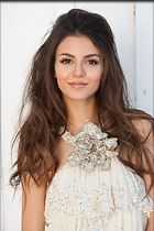 Celebrity Photo: Victoria Justice
733x1100 606 kb
Viewed 6 times
@BestEyeCandy.com