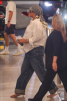 Celebrity Photo: Rihanna
1165x1747 897 kb
Viewed 10 times
@BestEyeCandy.com