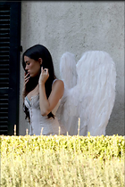 Celebrity Photo: Madison Beer
667x1000 105 kb
Viewed 8 times
@BestEyeCandy.com