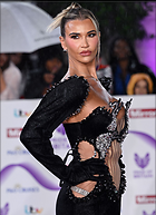 Celebrity Photo: Christine McGuinness
1200x1654 254 kb
Viewed 5 times
@BestEyeCandy.com