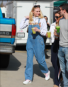 Celebrity Photo: Sophie Turner
2643x3385 1.4 mb
Viewed 6 times
@BestEyeCandy.com