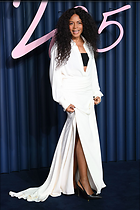 Celebrity Photo: Naomie Harris
1200x1800 186 kb
Viewed 9 times
@BestEyeCandy.com