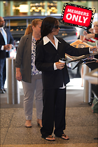 Celebrity Photo: Zoe Kravitz
2333x3500 2.3 mb
Viewed 0 times
@BestEyeCandy.com